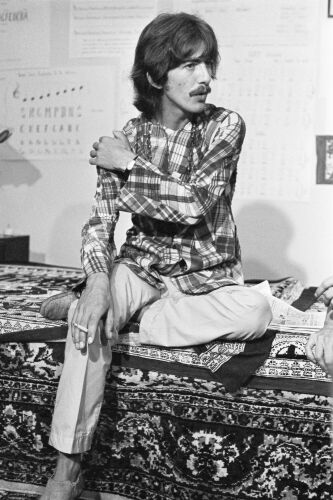 EC_GH002: George Harrison at Sat Purush