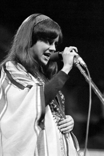 EC_JA001: Grace Slick