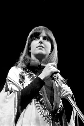 EC_JA003: Grace Slick