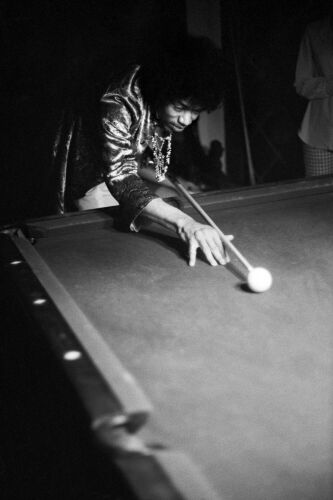 EC_JH041: Hendrix Playing Pool