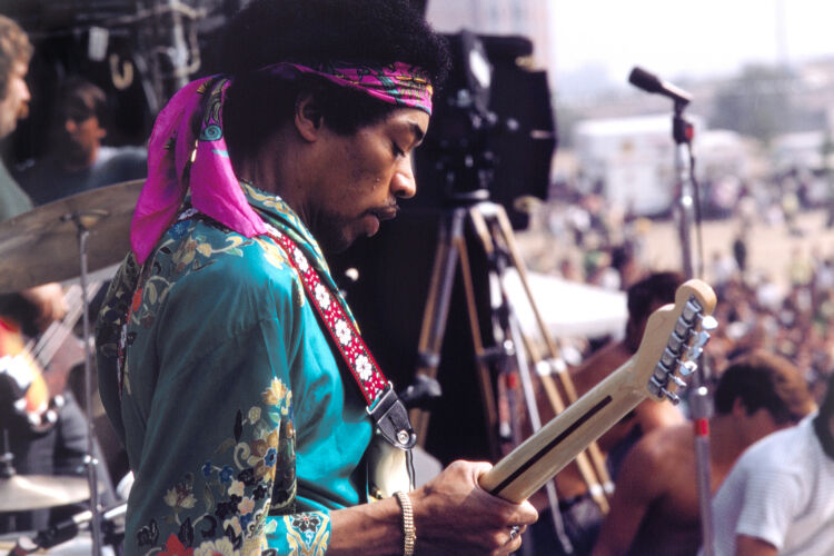 EC_JH147: Jimi Hendrix at Newport Pop Festival