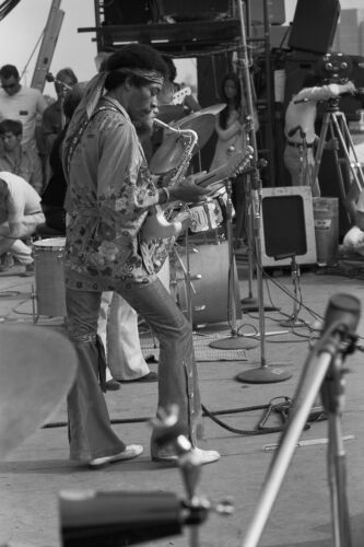 EC_JH160: Jimi Hendrix at Newport Pop Festival