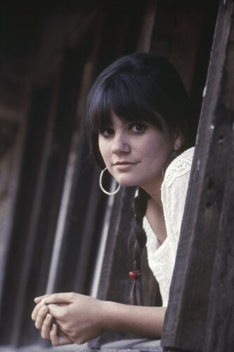 EC_LR005: Linda Ronstadt