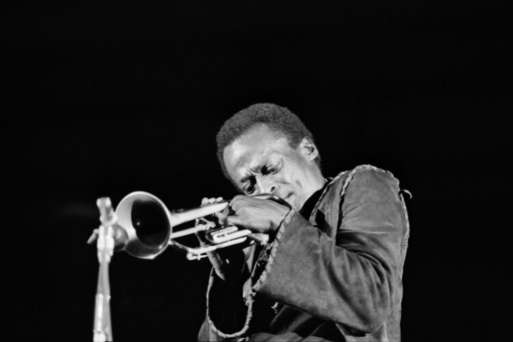 EC_MD001: Miles Davis