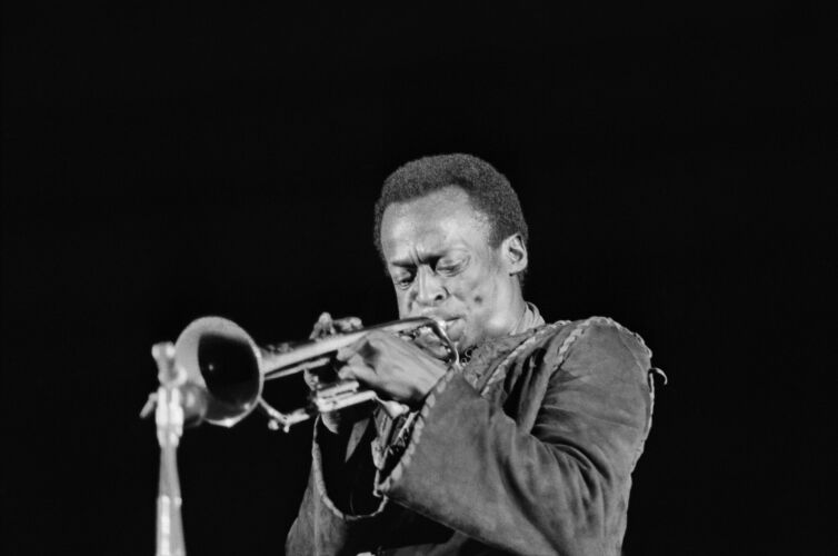 EC_MD003: Miles Davis