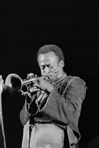 EC_MD005: Miles Davis