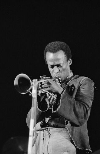 EC_MD007: Miles Davis