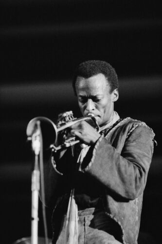 EC_MD010: Miles Davis