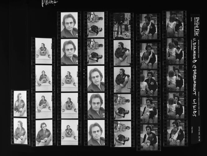 EC_NeilDiamond_240: Neil Diamond