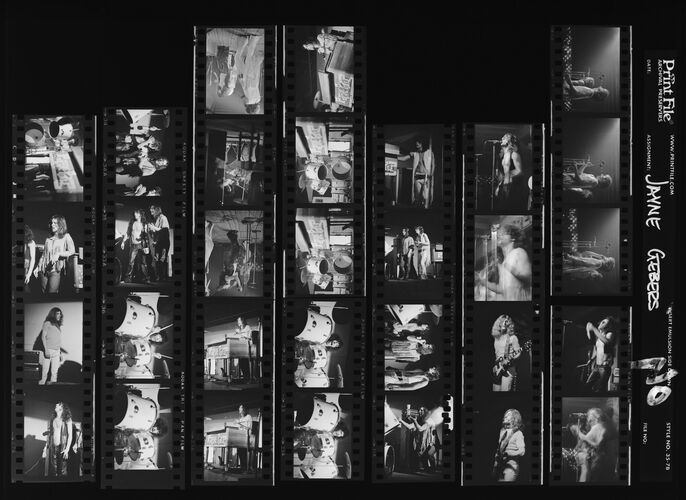 EC_PortablePeople_001: Portable People