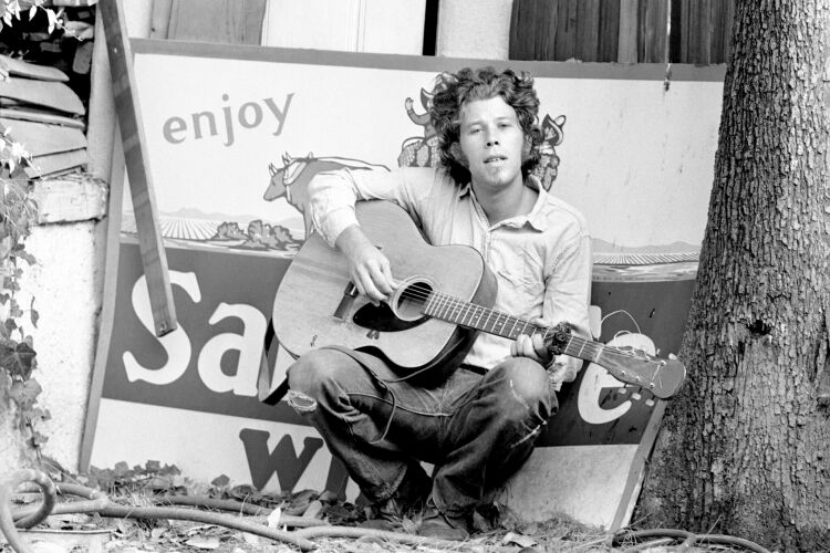 EC_TOW035: Tom Waits