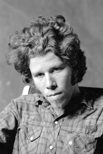 EC_TOW064: Tom Waits