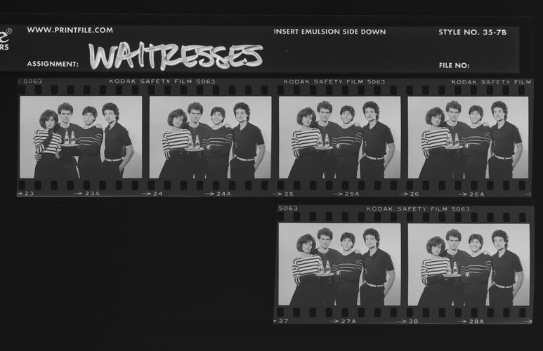 EC_TheWaitresses_006: The Waitresses