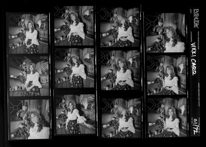 EC_VikkiCarr_001: Vikki Carr