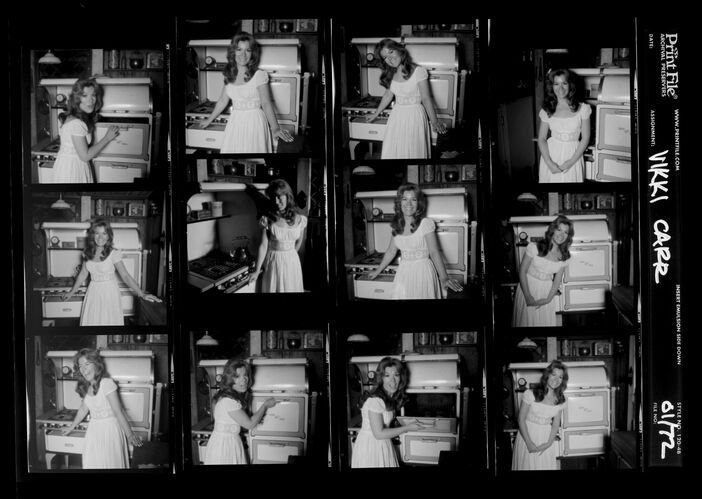 EC_VikkiCarr_005: Vikki Carr