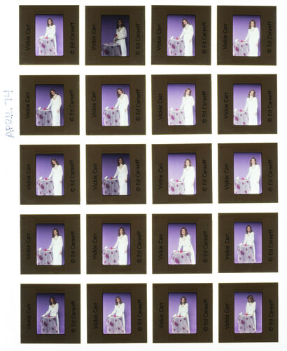 EC_VikkiCarr_025: Vikki Carr