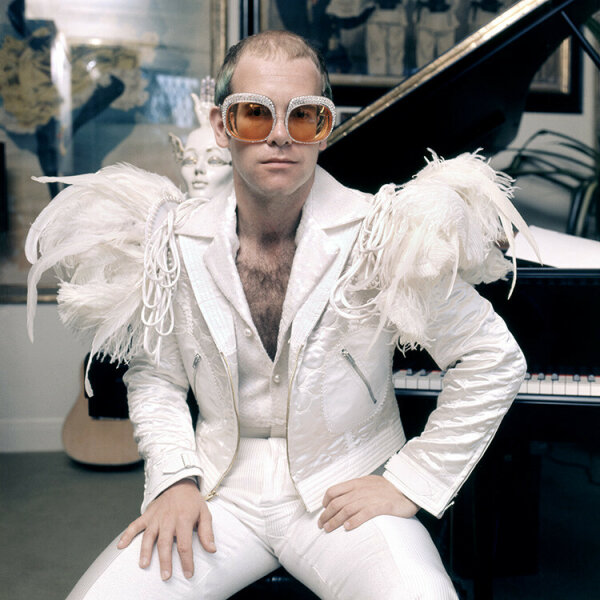 EJ049: Elton John