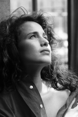 ES_AND002: Andie MacDowell