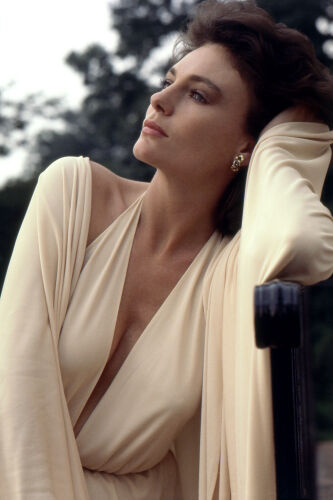 ES_JAB001: Jacqueline Bisset