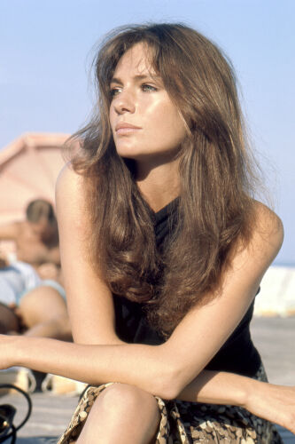 ES_JAB009: Jacqueline Bisset