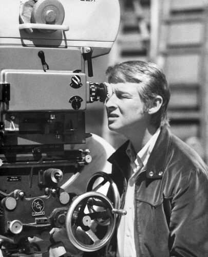 ES_MIN003: Mike Nichols