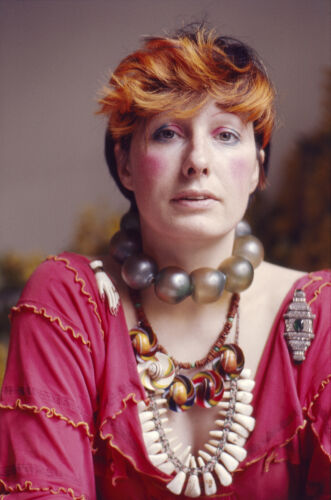 ES_ZR001: Zandra Rhodes