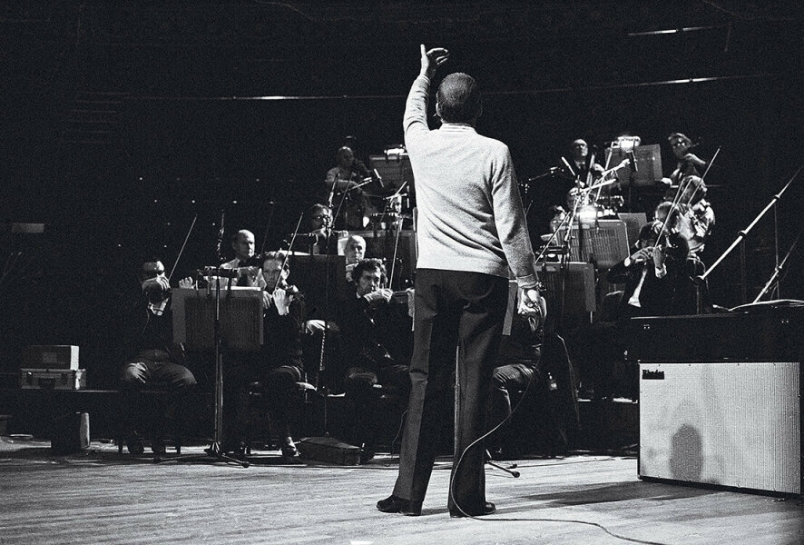FS124: Sinatra On Stage