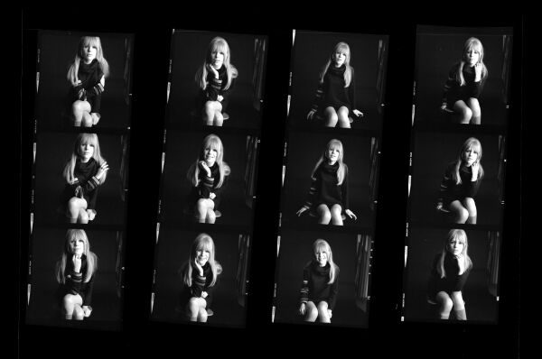 Marianne Faithfull Contact Sheet Fcontact077 Iconic Licensing