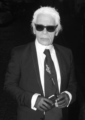 Karl Lagerfeld : Photograph: GB_PE027 | Iconic Licensing