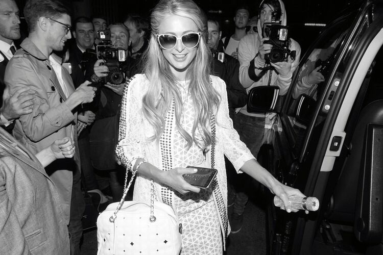 GB_PE196: Paris Hilton