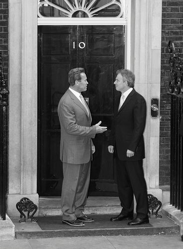 GB_PE216: Tony Blair and Arnold Schwarzenegger