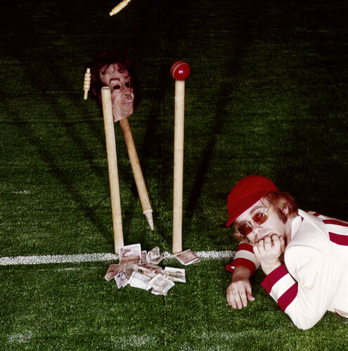 GM_EJ010: Elton John