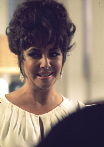 GM_ET032: Elizabeth Taylor