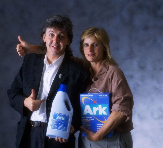 GM_PM010: Linda and Paul McCartney