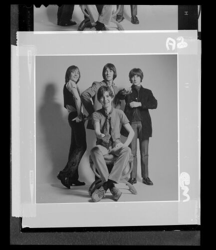 GM_SmallFaces_002: Small Faces