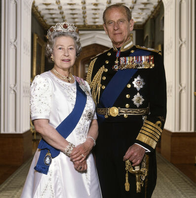 Hm Queen Elizabeth Ii And Hrh Prince Philip : Photograph: Hmq007 