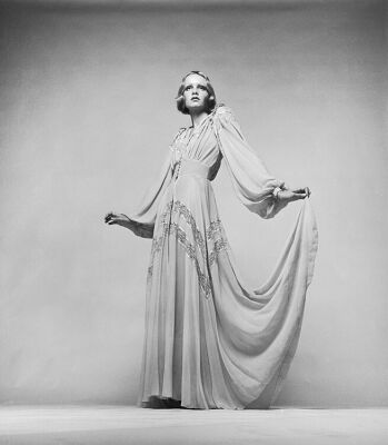 Twiggy : Photograph: JDV_TW027 | Iconic Licensing