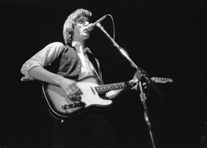 JM_DIS001: Dire Straits