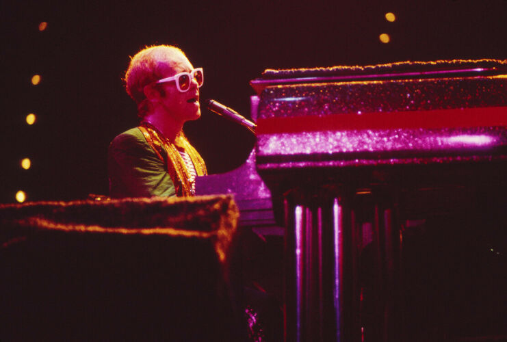 JM_EJ011: Elton John