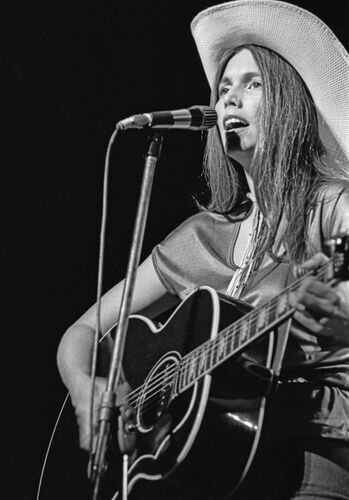 JM_ELH005: Emmylou Harris