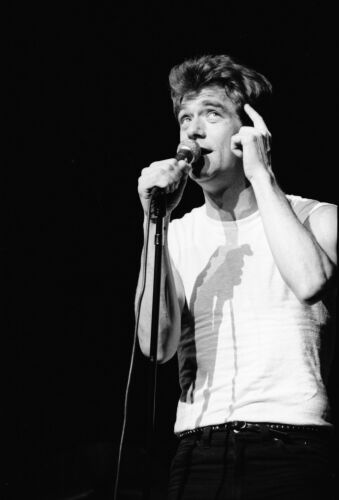 JM_HUL004: Huey Lewis