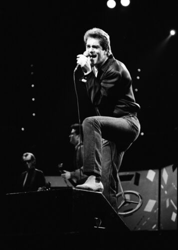 JM_HUL005: Huey Lewis