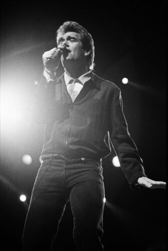 JM_HUL009: Huey Lewis