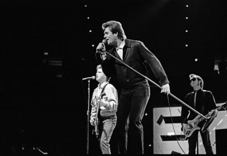 JM_HUL011: Huey Lewis