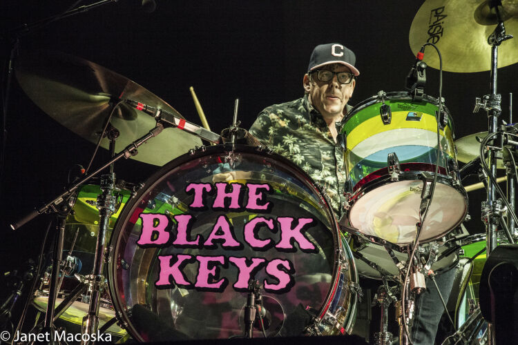 JM_TBK013: The Black Keys