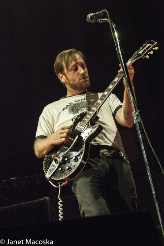 JM_TBK034: The Black Keys