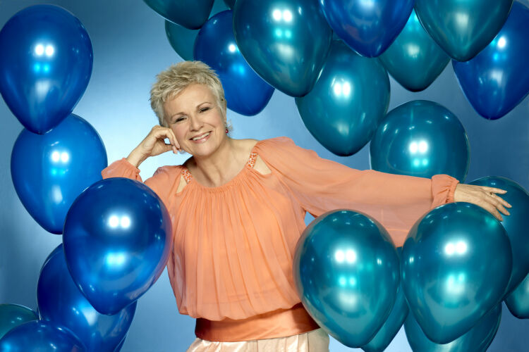 JS_PE229: Julie Walters