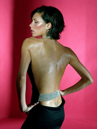 JS_PE315: Victoria Beckham