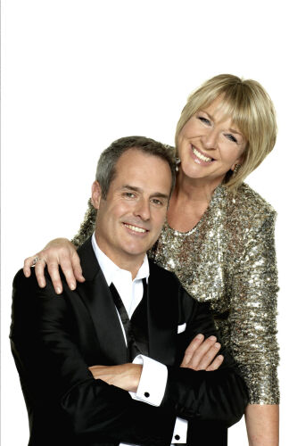 JS_PE320: Fern Britton & Phil Vickery