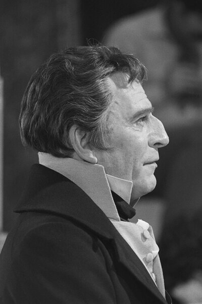 LO007: Laurence Olivier